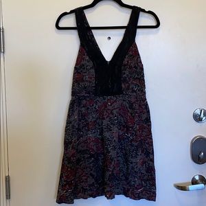 Dark floral v neck dress